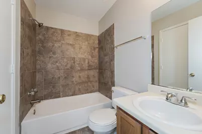 8906 Belle Glen Drive, Houston, TX 77099 - Photo 11