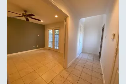 3710 Sherwood Lane #109, Houston, TX 77092 - Photo 9