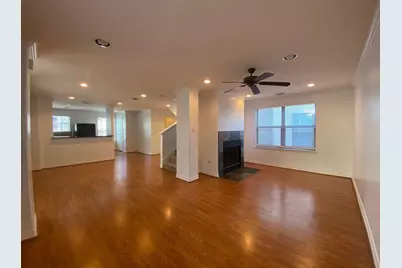 3710 Sherwood Lane #109, Houston, TX 77092 - Photo 3