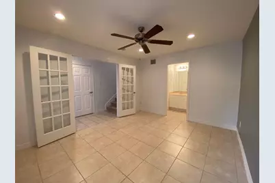 3710 Sherwood Lane #109, Houston, TX 77092 - Photo 7