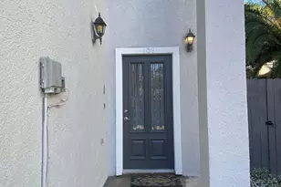 3710 Sherwood Ln, Houston, TX 77092 - Photo 5