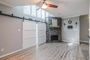 2125 Augusta Dr, Houston, TX 77057 - Photo 7