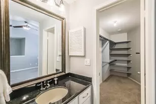 2125 Augusta Dr, Houston, TX 77057 - Photo 19