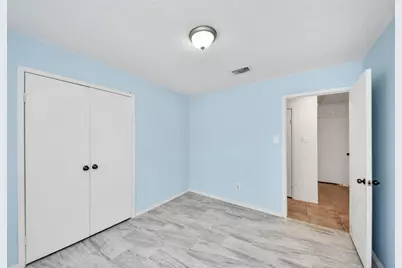 1723 Plumbwood Way, Houston, TX 77058 - Photo 19
