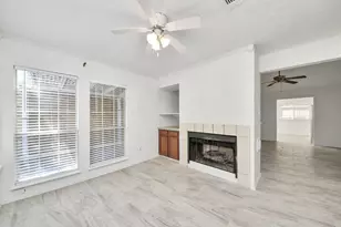 1723 Plumbwood Way, Houston, TX 77058 - Photo 7
