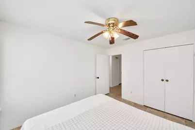 1723 Plumbwood Way, Houston, TX 77058 - Photo 21