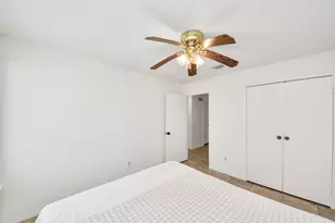 1723 Plumbwood Way, Houston, TX 77058 - Photo 21