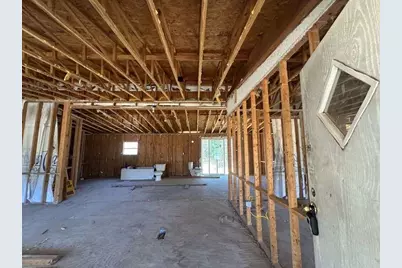 623 County Road 786, Buna, TX 77612 - Photo 5