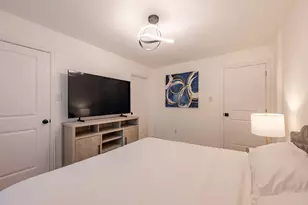 4805 Southwind St, Houston, TX 77033 - Photo 15