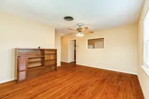 5519 Menard Ave, Galveston, TX 77551 - Photo 15