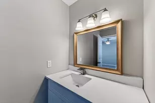 702 Rosewood Dr, Baytown, TX 77520 - Photo 41