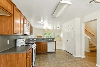 9118 Colony Cove Drive, Spring, TX 77379 - Photo 9