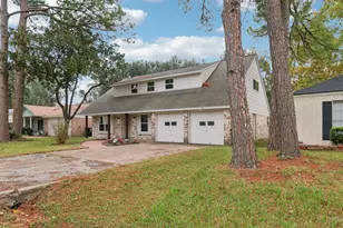 10647 Hazelhurst Dr, Houston, TX 77043 - Photo 43