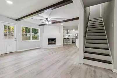 10647 Hazelhurst Drive, Houston, TX 77043 - Photo 5