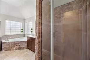 14942 Gray Ridge Dr, Houston, TX 77082 - Photo 19