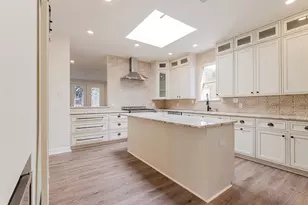 14102 Briarhills Pkwy, Houston, TX 77077 - Photo 9