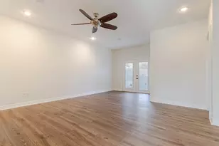 14102 Briarhills Pkwy, Houston, TX 77077 - Photo 23