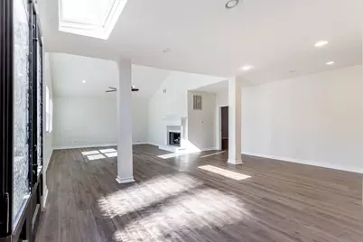 14102 Briarhills Parkway, Houston, TX 77077 - Photo 7