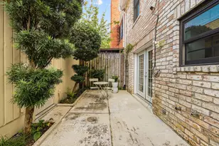 604 Augusta Dr, Houston, TX 77057 - Photo 23