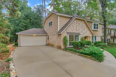 12 Thimbleberry Court, The Woodlands, TX 77380 - Photo 3