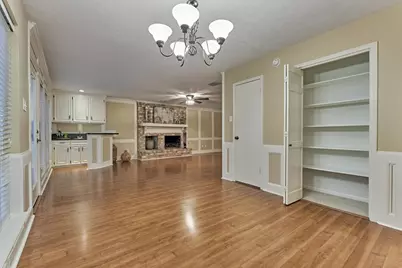 12 Thimbleberry Court, The Woodlands, TX 77380 - Photo 17