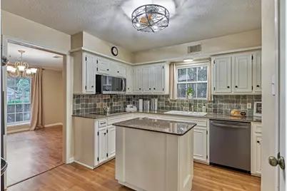 12 Thimbleberry Court, The Woodlands, TX 77380 - Photo 19