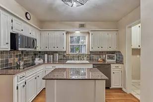 12 Thimbleberry Ct, The Woodlands, TX 77380 - Photo 21