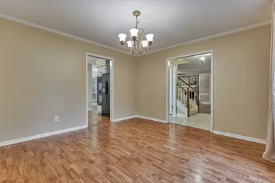 12 Thimbleberry Court, The Woodlands, TX 77380 - Photo 9