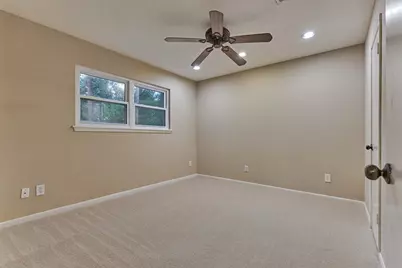 12 Thimbleberry Court, The Woodlands, TX 77380 - Photo 31