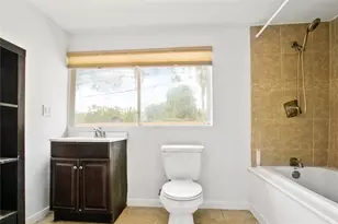 615 S 7th St, La Porte, TX 77571 - Photo 45
