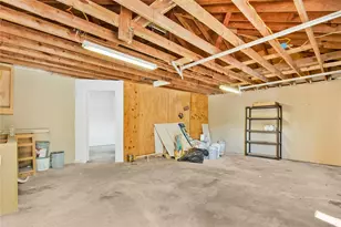 615 S 7th St, La Porte, TX 77571 - Photo 41