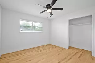 615 S 7th St, La Porte, TX 77571 - Photo 33