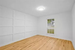 615 S 7th St, La Porte, TX 77571 - Photo 5