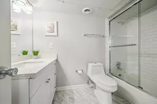 3944 W Alabama St, Houston, TX 77027 - Photo 9