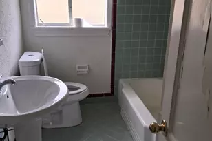 1510 Early Ln, Houston, TX 77055 - Photo 7