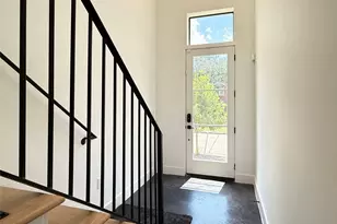 807 Memorial Heights Dr, Houston, TX 77007 - Photo 3