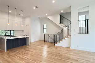 807 Memorial Heights Dr, Houston, TX 77007 - Photo 11