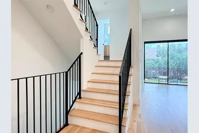 807 Memorial Heights Drive, Houston, TX 77007 - Photo 17