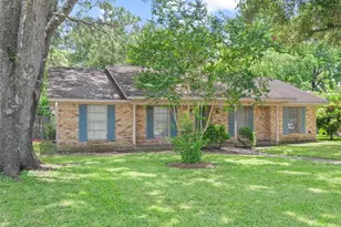 2001 Lamar Dr, Richmond, TX 77469 - Photo 3