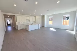 4802 Pearl Cres Ct, Needville, TX 77461 - Photo 3