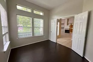 7203 Welshwood Ln, Sugar Land, TX 77479 - Photo 9