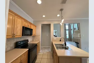 7203 Welshwood Lane, Sugar Land, TX 77479 - Photo 11