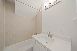 13305 Moncloa Dr, Houston, TX 77047 - Photo 5