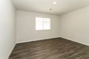 5711 Latta Plantation Dr, Katy, TX 77449 - Photo 11