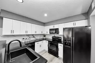 6281 Ludington Dr, Houston, TX 77035 - Photo 13