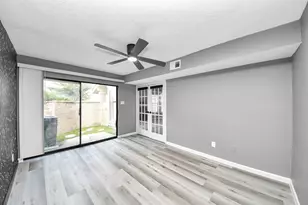 6281 Ludington Dr, Houston, TX 77035 - Photo 33