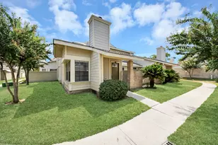 6281 Ludington Dr, Houston, TX 77035 - Photo 19