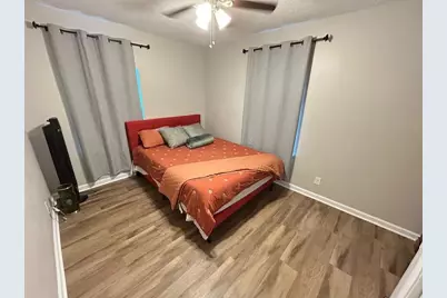 1405 3rd Avenue N, Texas City, TX 77590 - Photo 13