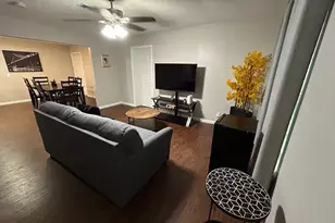 1405 3rd Ave N, Texas City, TX 77590 - Photo 9