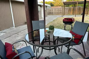 1405 3rd Ave N, Texas City, TX 77590 - Photo 31